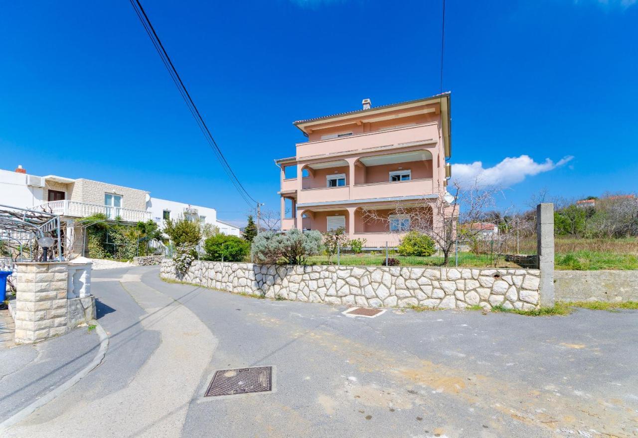 Apartments And Room Ljubica Lopar Zewnętrze zdjęcie