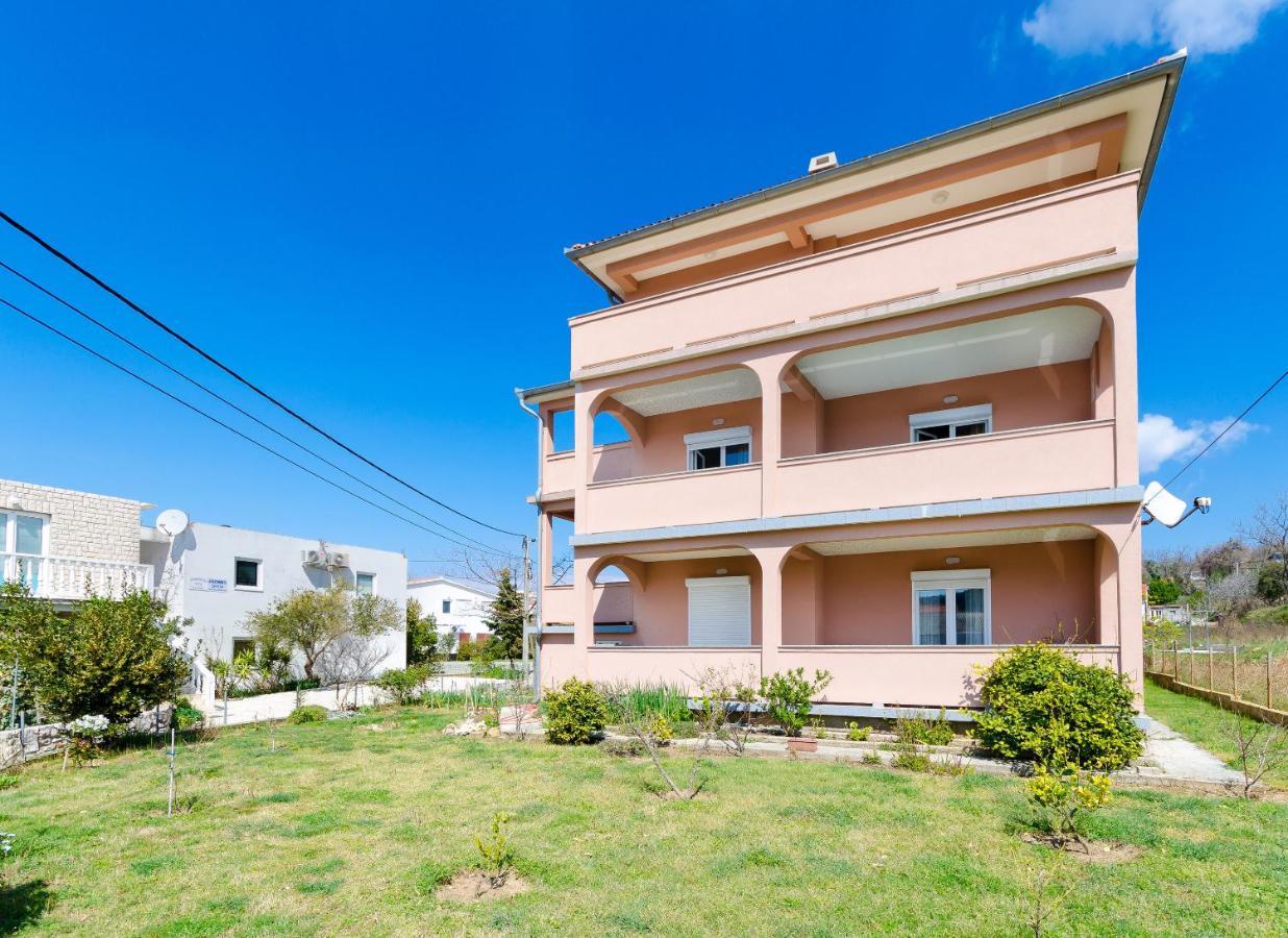 Apartments And Room Ljubica Lopar Zewnętrze zdjęcie