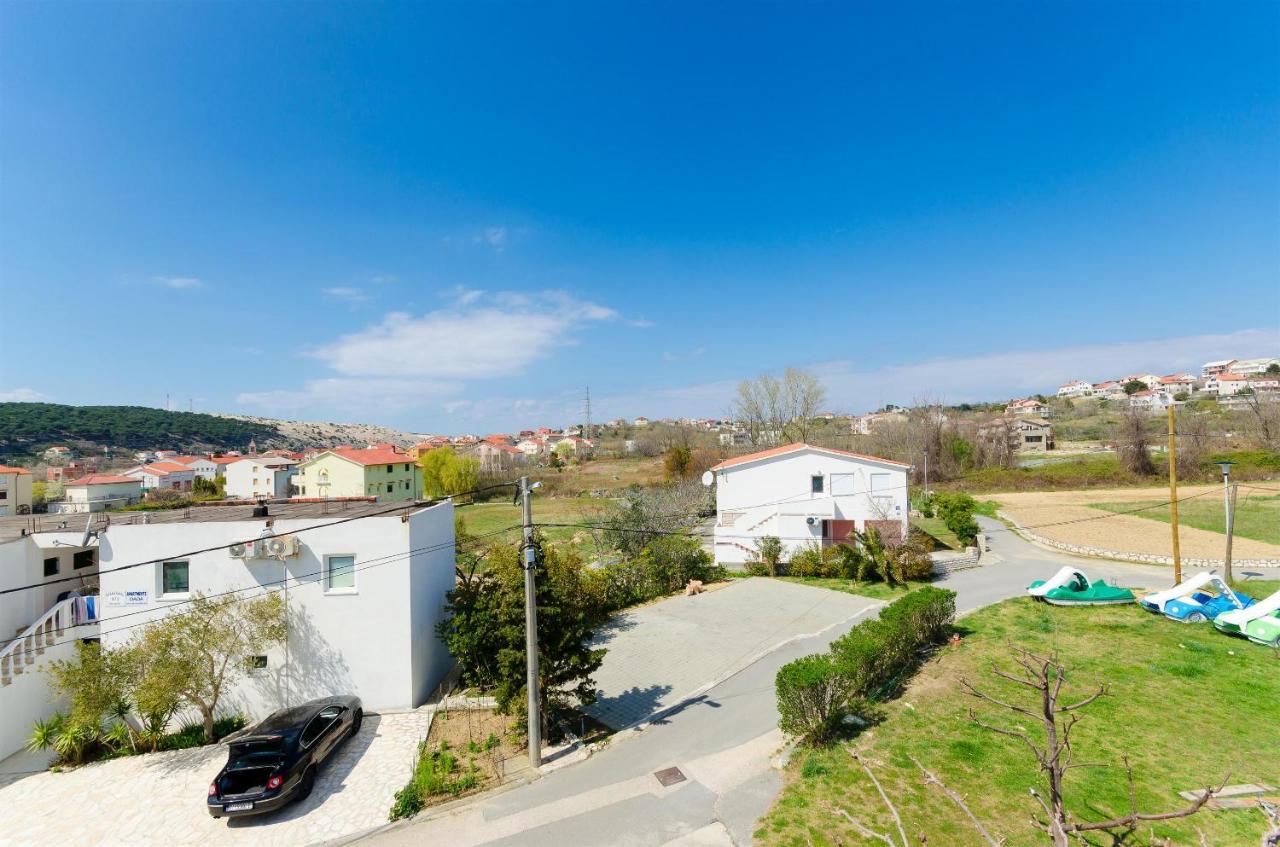 Apartments And Room Ljubica Lopar Zewnętrze zdjęcie